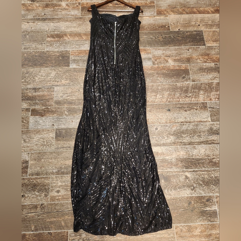 Elegant Black Sequin Dress 1X - Picture 2 of 2